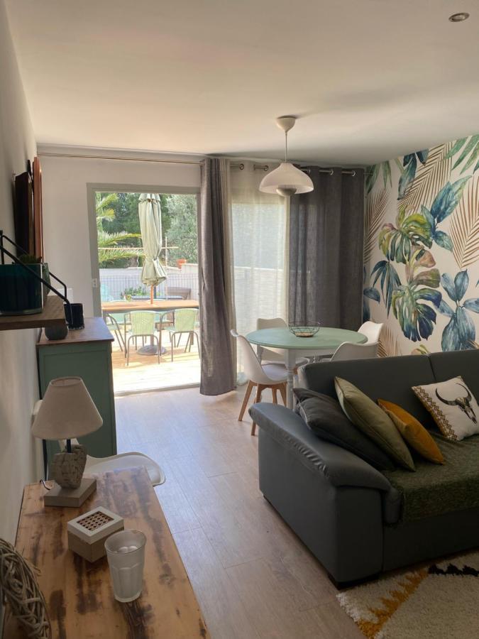 Ferienwohnung Les Romarins Nyons Exterior foto