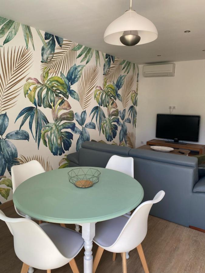 Ferienwohnung Les Romarins Nyons Exterior foto